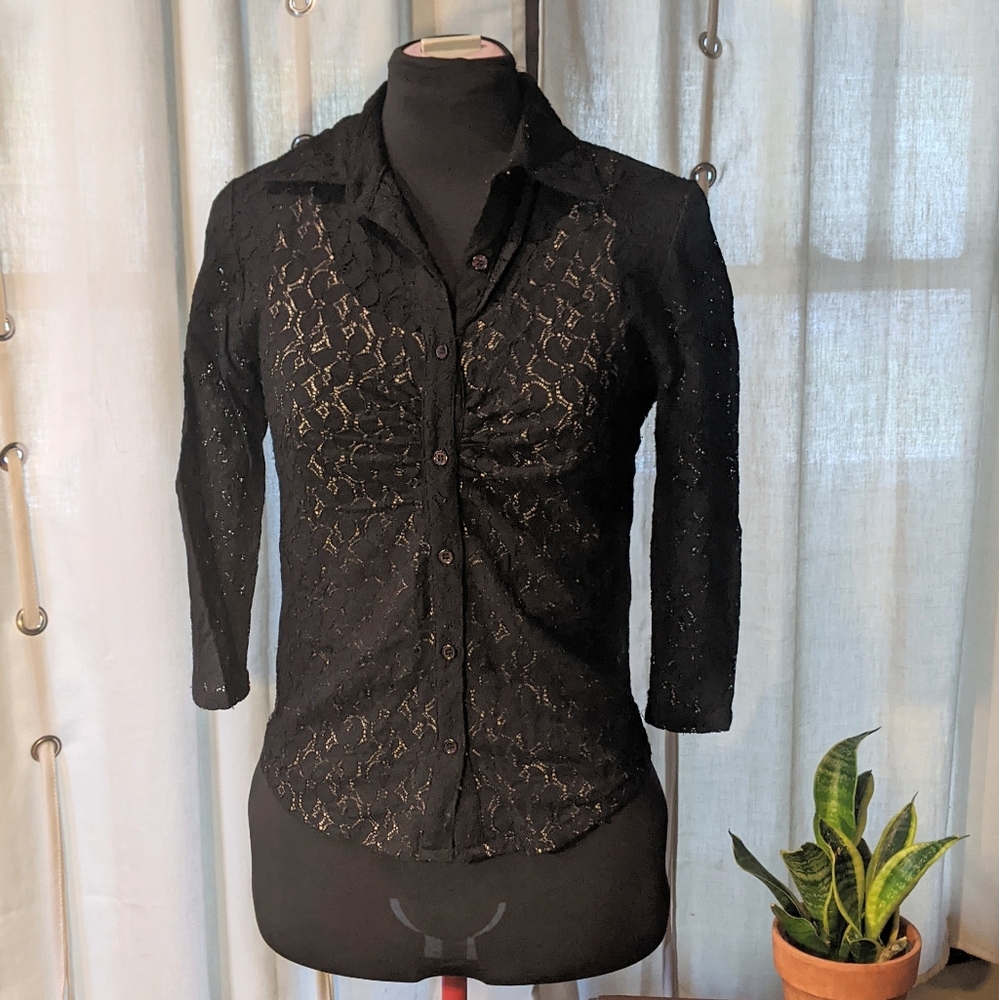 🌊3/$15 J. Khaki black lace button up shirt Small